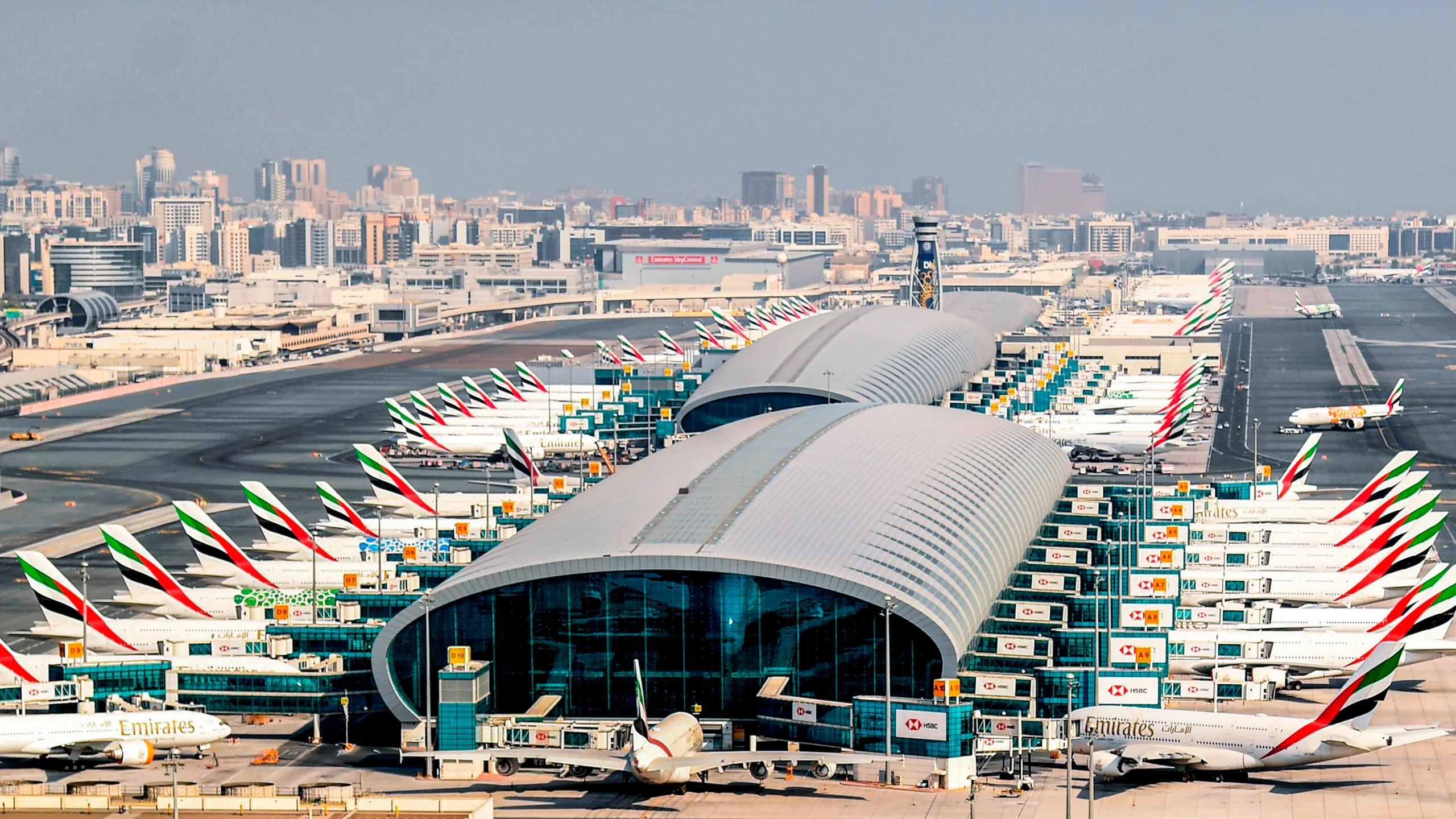 Ramneek Sidhu Spotted at Dubai International Airport